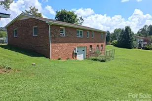 114 Ashworth Cir, Marion, NC 28752 - Photo 2