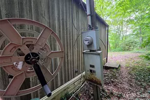 40 Gunches Dirt Rd, Candler, NC 28715 - Photo 4
