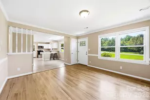 210 College Ave, Shelby, NC 28150 - Photo 4