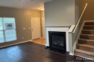 18 Sharpstone Ln, Durham, NC 27703 - Photo 2