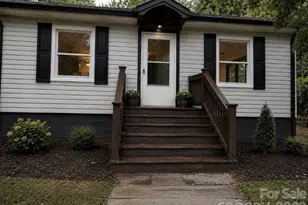 609 Durham Ave, Statesville, NC 28677 - Photo 1