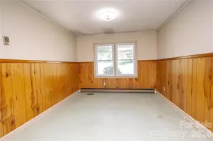136 Marion St, Marion, NC 28752 - Photo 20