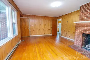 136 Marion St, Marion, NC 28752 - Photo 16