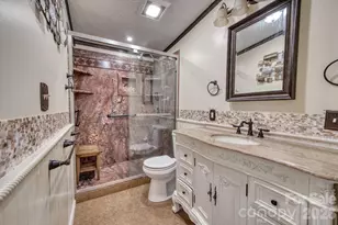 18 Henry White Ln, Leicester, NC 28748 - Photo 2