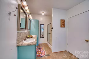 18 Henry White Ln, Leicester, NC 28748 - Photo 20