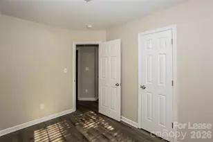 1404 Bells Knox Rd, Charlotte, NC 28214 - Photo 10