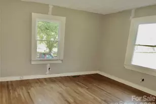 803 W Elm St, Shelby, NC 28150 - Photo 14