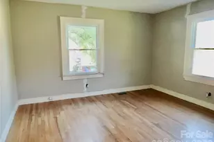 803 W Elm St, Shelby, NC 28150 - Photo 16
