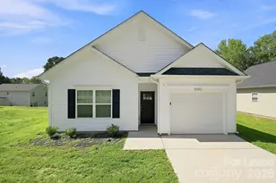 10812 Mt Holly Rd, Charlotte, NC 28214 - Photo 1