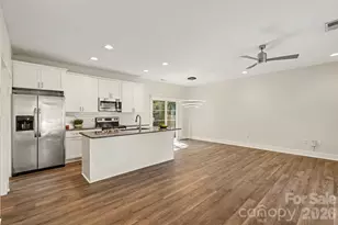 1522 Wembley Dr, Charlotte, NC 28205 - Photo 10