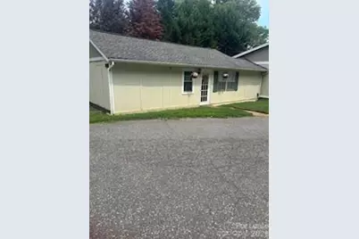 226-A Oakcrest Drive, Belmont, NC 28012 - Photo 1