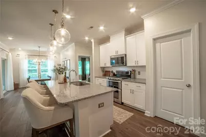 4509 Kelowna Street, Charlotte, NC 28214 - Photo 8