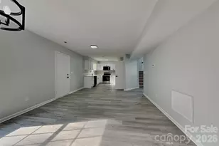 9428 White Cedar Ct, Charlotte, NC 28213 - Photo 4