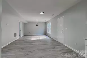 9428 White Cedar Ct, Charlotte, NC 28213 - Photo 6