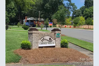 4809 Garvis Drive #20, Charlotte, NC 28269 - Photo 2