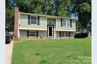 4809 Garvis Drive #20, Charlotte, NC 28269 - Photo 1