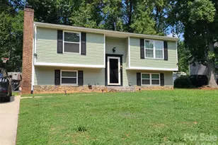 4809 Garvis Dr, Charlotte, NC 28269 - Photo 1