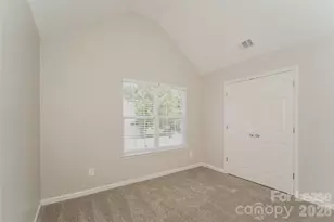 5930 Brookfield Pointe Dr, Charlotte, NC 28216 - Photo 12
