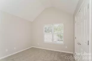5930 Brookfield Pointe Dr, Charlotte, NC 28216 - Photo 10