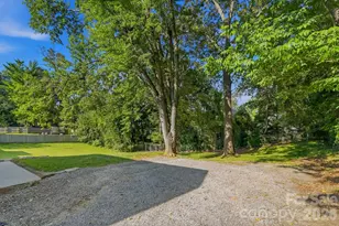 77 Trotter Pl, Asheville, NC 28806 - Photo 40