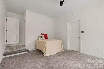 622 Carolina Avenue S #18, Statesville, NC 28677 - Photo 18