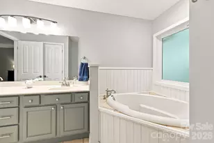 291 Merrills Chase Rd, Asheville, NC 28803 - Photo 20