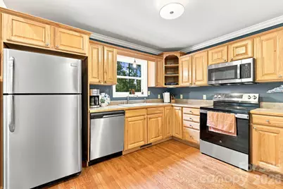 291 Merrills Chase Road, Asheville, NC 28803 - Photo 10