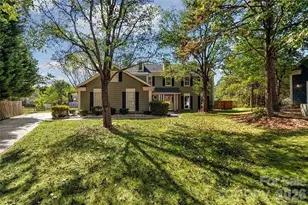 3709 Stoneglen Path, Charlotte, NC 28269 - Photo 1