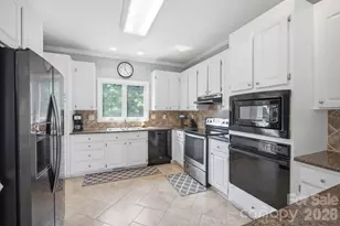 825 Timberlane Trail, Salisbury, NC 28147 - Photo 4