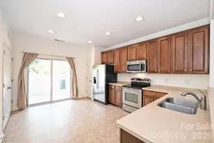 10612 Stoneacre Ct, Pineville, NC 28134 - Photo 14