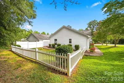 803 Whetstone Place SW, Conover, NC 28613 - Photo 22