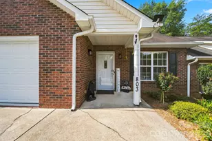 803 Whetstone Pl SW, Conover, NC 28613 - Photo 2