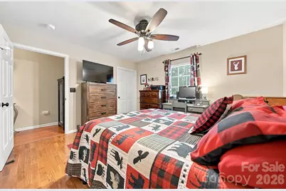 803 Whetstone Place SW, Conover, NC 28613 - Photo 14