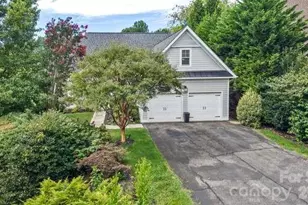 634 Vista Falls Rd, Mills River, NC 28759 - Photo 2