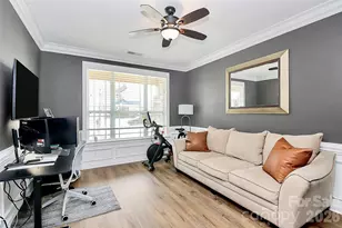 5519 Hubbard Point Dr, Charlotte, NC 28269 - Photo 6