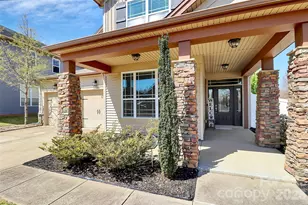 5519 Hubbard Point Dr, Charlotte, NC 28269 - Photo 2