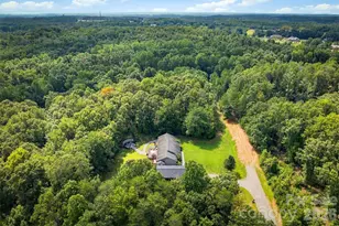 349 N Woodleaf Rd, Forest City, NC 28043 - Photo 12