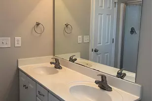3707 Rocky Brook Ct, Charlotte, NC 28269 - Photo 26