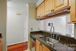 5007 Sharon Rd, Charlotte, NC 28210 - Photo 20