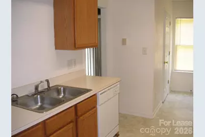 1005 Karendale Avenue, Charlotte, NC 28208 - Photo 4