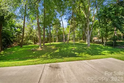 7838 Cafferty Circle, Charlotte, NC 28215 - Photo 38