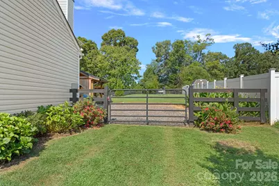 120 Dublin Court, Statesville, NC 28677 - Photo 42