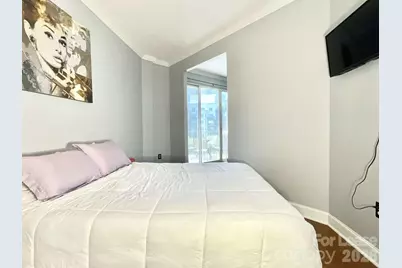 300 W 5th Street #546, Charlotte, NC 28202 - Photo 10