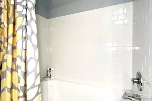 300 W 5th St, Charlotte, NC 28202 - Photo 12