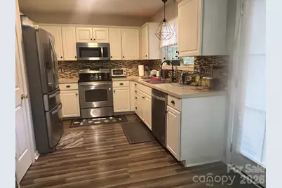 9206 Rotherham Lane, Charlotte, NC 28216 - Photo 12