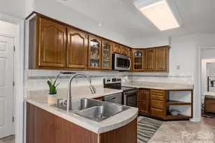 5 St Andrews Dr, Etowah, NC 28729 - Photo 10