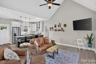 72 Jacks Paw Ln, Hendersonville, NC 28792 - Photo 12