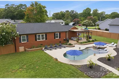 300 Eastwood Drive, Mount Holly, NC 28120 - Photo 6