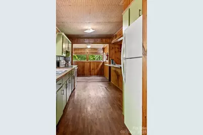 92 Silas Branch Road, Burnsville, NC 28714 - Photo 18