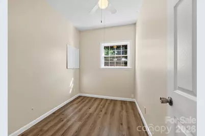 2 Independence Boulevard, Asheville, NC 28805 - Photo 20